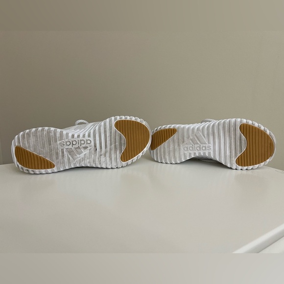 Adidas Kaptir Flow, 8.5 - Picture 5 of 7